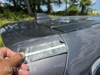2023 Chrysler Voyager LX 121.6" WB – miniatura 32