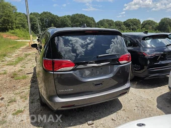 2023 Chrysler Voyager LX 121.6" WB – miniatura 5