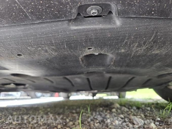 2023 Chrysler Voyager LX 121.6" WB – miniatura 8