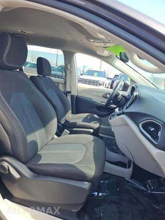 2023 Chrysler Voyager LX 121.6" WB - miniatura 19