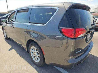 2023 Chrysler Voyager LX 121.6" WB - miniatura 2