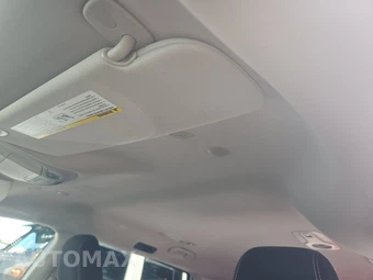 2023 Chrysler Voyager LX 121.6" WB – miniatura 19