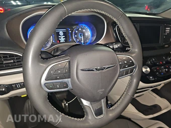 2023 Chrysler Voyager LX 121.6" WB – miniatura 10