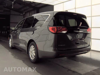 2023 Chrysler Voyager LX 121.6" WB – miniatura 6