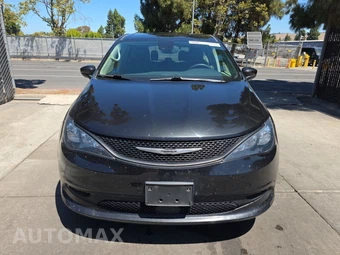 2023 Chrysler Voyager LX 121.6" WB – miniatura 2