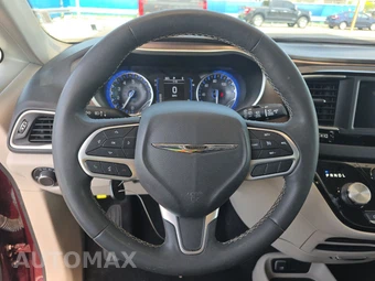 2023 Chrysler Voyager LX 121.6" WB - miniatura 10