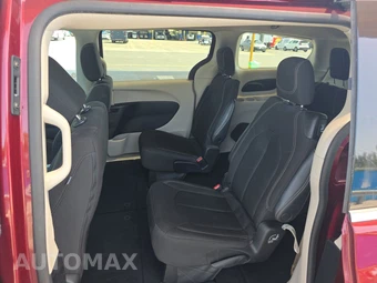 2023 Chrysler Voyager LX 121.6" WB - miniatura 13