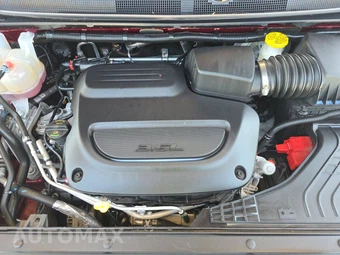2023 Chrysler Voyager LX 121.6" WB - miniatura 16