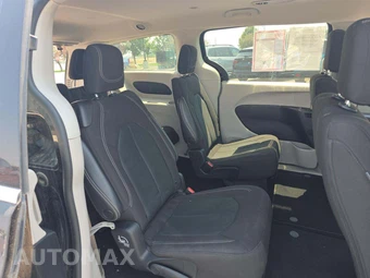 2023 Chrysler Voyager LX 121.6" WB - miniatura 14