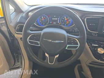 2023 Chrysler Voyager LX 121.6" WB - miniatura 10