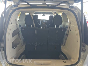 2023 Chrysler Voyager LX 121.6" WB - miniatura 17