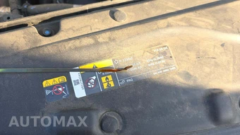 2023 Chrysler Voyager LX 121.6" WB - miniatura 26