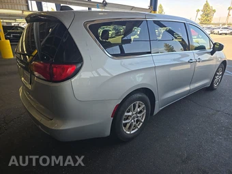2023 Chrysler Voyager LX 121.6" WB - miniatura 4