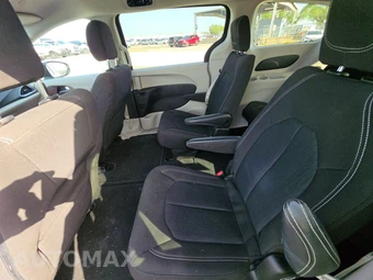 2023 Chrysler Voyager LX 121.6" WB - miniatura 13