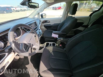 2023 Chrysler Voyager LX 121.6" WB - miniatura 7