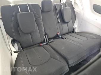 2023 Chrysler Voyager LX 121.6" WB – miniatura 14