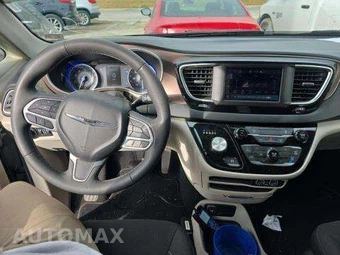 2023 Chrysler Voyager LX 121.6" WB – miniatura 10