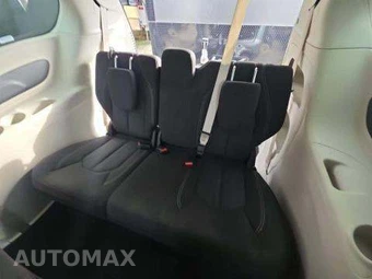 2023 Chrysler Voyager LX 121.6" WB – miniatura 14