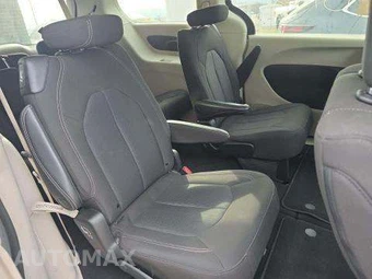 2023 Chrysler Voyager LX 121.6" WB – miniatura 17