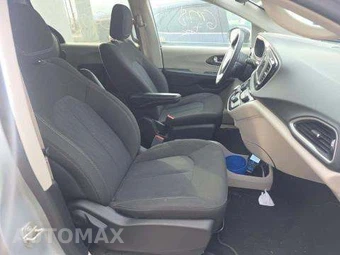 2023 Chrysler Voyager LX 121.6" WB – miniatura 19