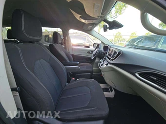2023 Chrysler Voyager LX 121.6" WB - miniatura 18