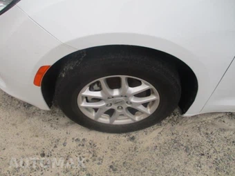 2023 Chrysler Voyager LX 121.6" WB - miniatura 23