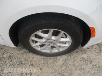 2023 Chrysler Voyager LX 121.6" WB - miniatura 3