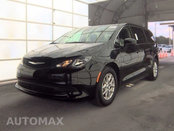 2023 Chrysler Voyager LX 121.6" WB