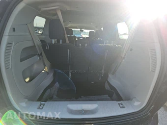 2023 Chrysler Voyager LX 121.6" WB - miniatura 16