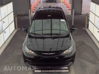 2023 Chrysler Voyager LX 121.6" WB - miniatura 2