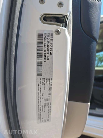 2023 Chrysler Voyager LX 121.6" WB - miniatura 5