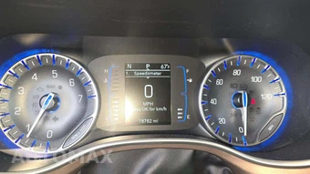 2023 Chrysler Voyager LX 121.6" WB - miniatura 22