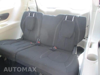 2023 Chrysler Voyager LX 121.6" WB – miniatura 16