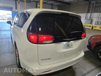 2023 Chrysler Voyager LX 121.6" WB - miniatura 2