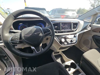 2023 Chrysler Voyager LX 121.6" WB - miniatura 11