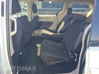 2023 Chrysler Voyager LX 121.6" WB - miniatura 13