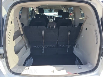 2023 Chrysler Voyager LX 121.6" WB - miniatura 17