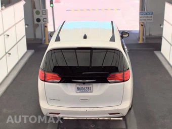 2023 Chrysler Voyager LX 121.6" WB – miniatura 5