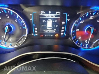 2023 Chrysler Voyager LX 121.6" WB – miniatura 12