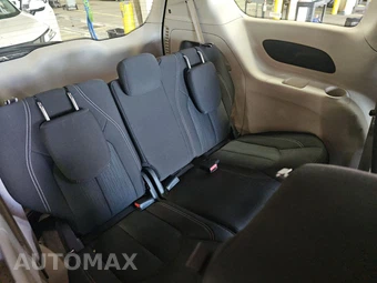 2023 Chrysler Voyager LX 121.6" WB – miniatura 14