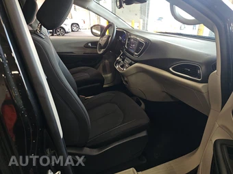 2023 Chrysler Voyager LX 121.6" WB – miniatura 8
