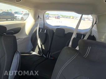 2023 Chrysler Voyager LX 121.6" WB – miniatura 14