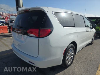 2023 Chrysler Voyager LX 121.6" WB – miniatura 4