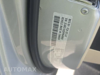 2023 Chrysler Voyager LX 121.6" WB – miniatura 15