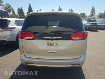 2023 Chrysler Voyager LX 121.6" WB – miniatura 5