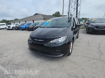 2023 Chrysler Voyager LX 121.6" WB