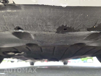 2023 Chrysler Voyager LX 121.6" WB - miniatura 21