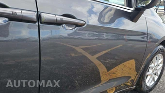 2023 Chrysler Voyager LX 121.6" WB – miniatura 20