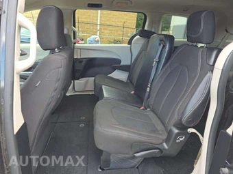 2023 Chrysler Voyager LX 121.6" WB - miniatura 13