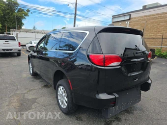 2023 Chrysler Voyager LX 121.6" WB - miniatura 2